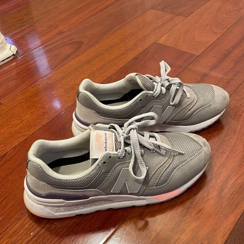 New balance 997h